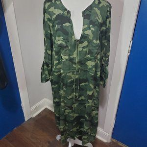 Torrid Camo Long-Sleeve Dress with Pockets (Size: 2/2X/18-20)